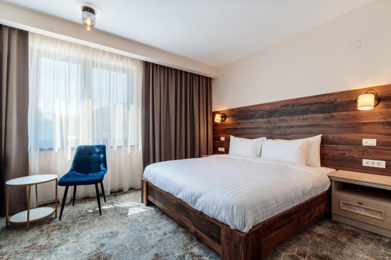 River & 3* Calimanesti